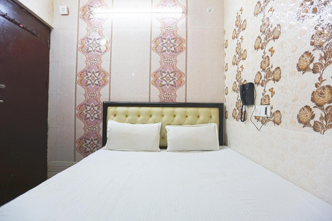 Spot On 43436 Hotel Mannat Spot Moradabad Εξωτερικό φωτογραφία